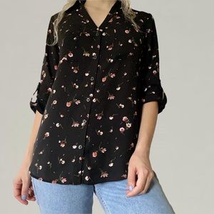 Long-sleeved black blouse with roses
